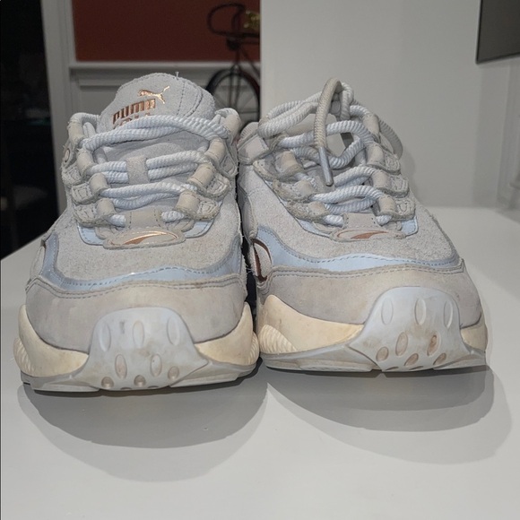 Puma CELL Venom Patent Women’s Sneakers size 10 Blue suede with Gold accents - Picture 4 of 7